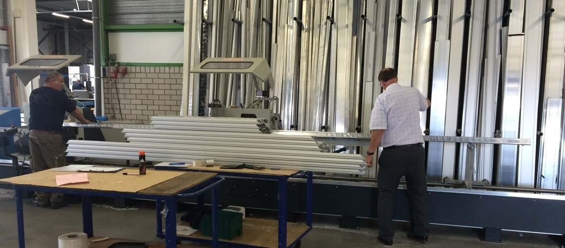 Aspirateurs industriels copeaux pour menuisiers et machines de coupe de PVC et d'aluminium